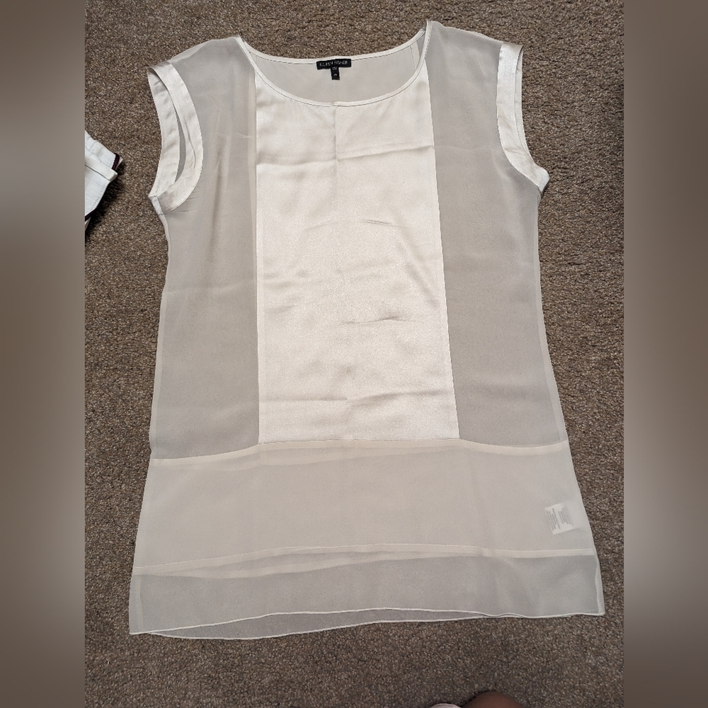 Women top